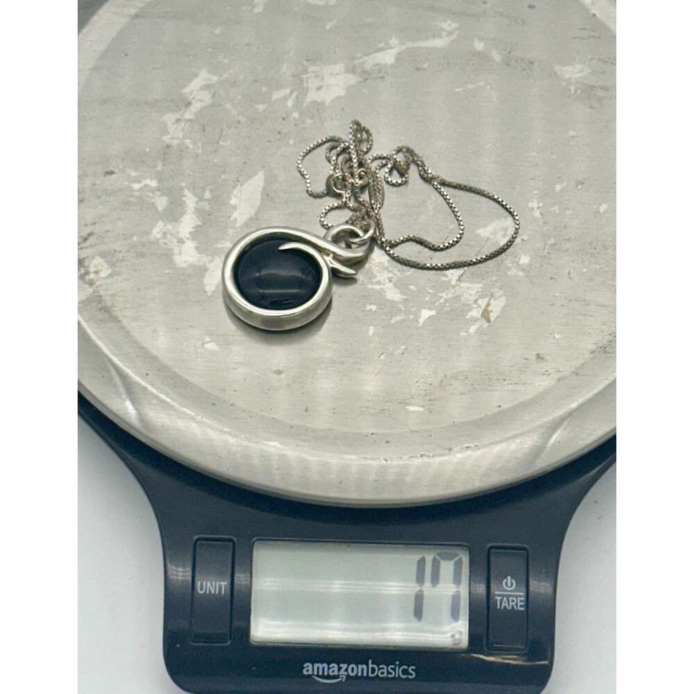 Sterling Silver And Black Onyx Vintage Necklace Pendant 18 Inches Chain Italy - Picture 7 of 9